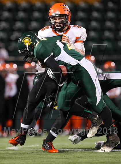 Thumbnail 2 in Union-Endicott vs. Williamsville North (NYSPHSAA Class A Semifinal) photogallery.