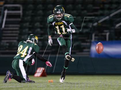 Thumbnail 1 in Union-Endicott vs. Williamsville North (NYSPHSAA Class A Semifinal) photogallery.