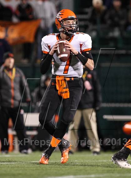 Thumbnail 1 in Union-Endicott vs. Williamsville North (NYSPHSAA Class A Semifinal) photogallery.