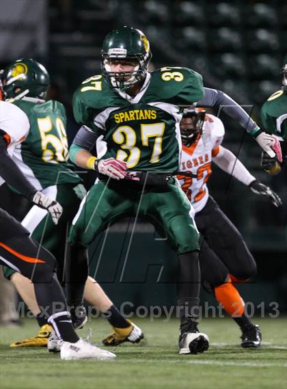 Thumbnail 3 in Union-Endicott vs. Williamsville North (NYSPHSAA Class A Semifinal) photogallery.