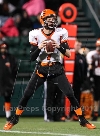 Thumbnail 3 in Union-Endicott vs. Williamsville North (NYSPHSAA Class A Semifinal) photogallery.