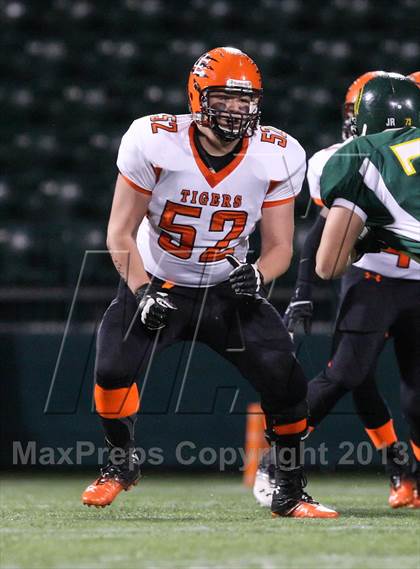 Thumbnail 3 in Union-Endicott vs. Williamsville North (NYSPHSAA Class A Semifinal) photogallery.