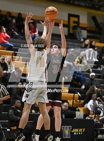 Thumbnail 2 in Plainfield North @ Joliet West photogallery.