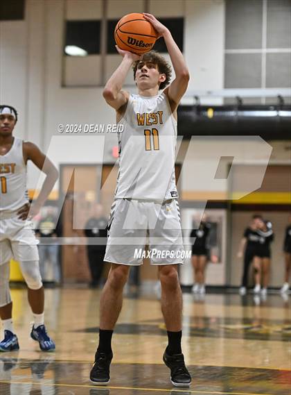 Thumbnail 3 in Plainfield North @ Joliet West photogallery.