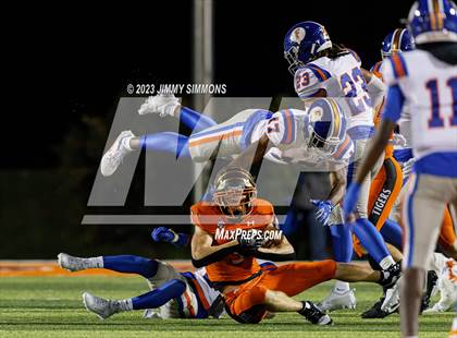 Thumbnail 1 in East St. Louis @ Edwardsville photogallery.