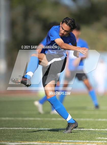 Thumbnail 2 in   Smidt Tech @ El Camino Real (CIF LA D1 1st Round) photogallery.