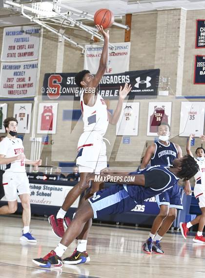 Thumbnail 3 in Monsignor Scanlan vs Archbishop Stepinac (CHSAA Spring Tournament) photogallery.