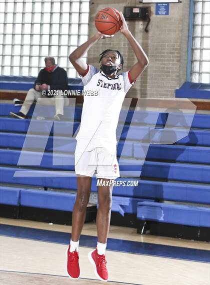Thumbnail 1 in Monsignor Scanlan vs Archbishop Stepinac (CHSAA Spring Tournament) photogallery.