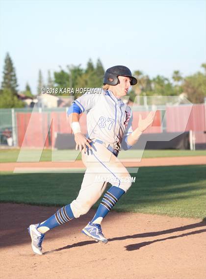 Thumbnail 1 in Woodcreek @ Rocklin photogallery.