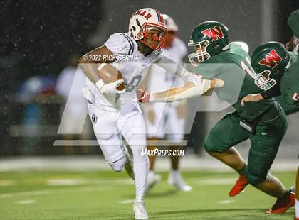 Thumbnail 2 in The Woodlands vs Lamar photogallery.