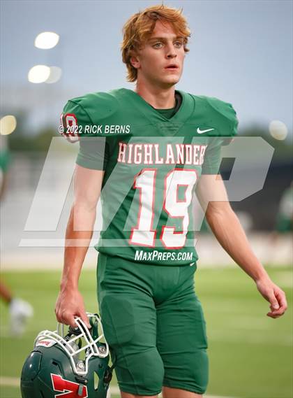 Thumbnail 2 in The Woodlands vs Lamar photogallery.