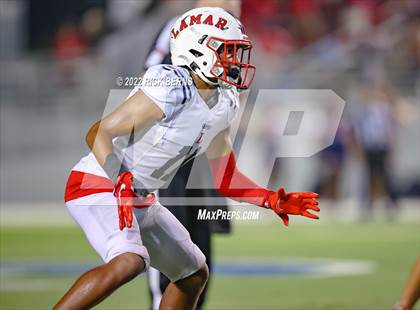 Thumbnail 1 in The Woodlands vs Lamar photogallery.