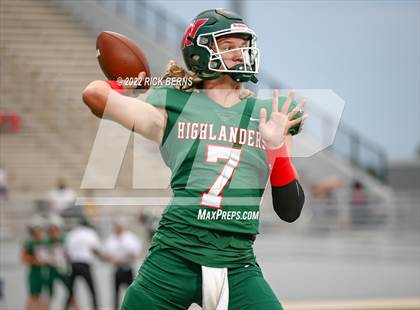 Thumbnail 1 in The Woodlands vs Lamar photogallery.