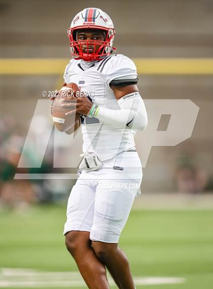 Thumbnail 1 in The Woodlands vs Lamar photogallery.