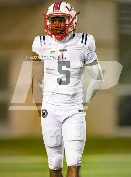 Thumbnail 2 in The Woodlands vs Lamar photogallery.