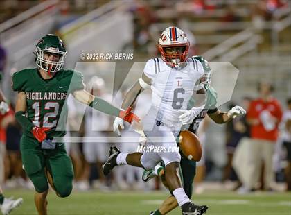 Thumbnail 1 in The Woodlands vs Lamar photogallery.