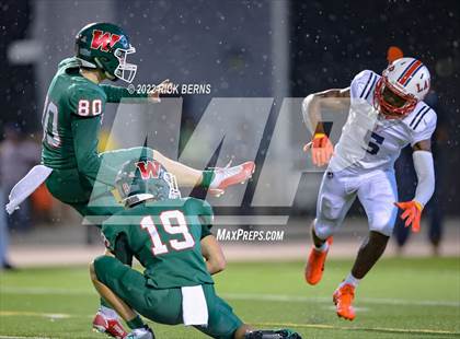 Thumbnail 2 in The Woodlands vs Lamar photogallery.