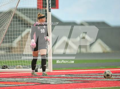 Thumbnail 3 in Skyridge vs. Mountain Ridge (UHSAA 6A Quarterfinal) photogallery.