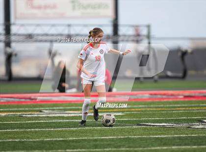 Thumbnail 3 in Skyridge vs. Mountain Ridge (UHSAA 6A Quarterfinal) photogallery.