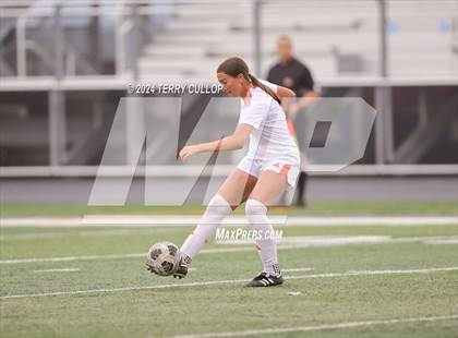 Thumbnail 1 in Skyridge vs. Mountain Ridge (UHSAA 6A Quarterfinal) photogallery.