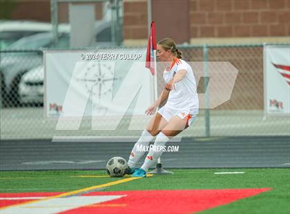 Thumbnail 1 in Skyridge vs. Mountain Ridge (UHSAA 6A Quarterfinal) photogallery.