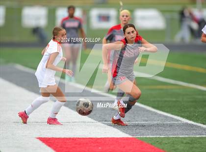 Thumbnail 3 in Skyridge vs. Mountain Ridge (UHSAA 6A Quarterfinal) photogallery.