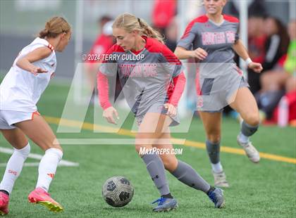 Thumbnail 3 in Skyridge vs. Mountain Ridge (UHSAA 6A Quarterfinal) photogallery.
