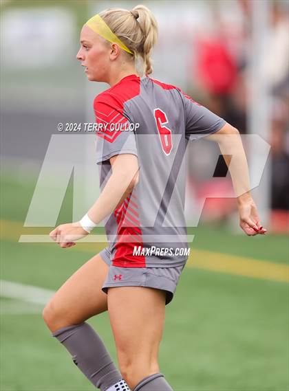 Thumbnail 1 in Skyridge vs. Mountain Ridge (UHSAA 6A Quarterfinal) photogallery.