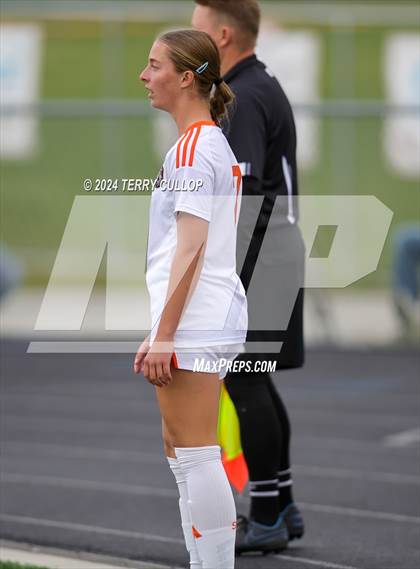 Thumbnail 1 in Skyridge vs. Mountain Ridge (UHSAA 6A Quarterfinal) photogallery.
