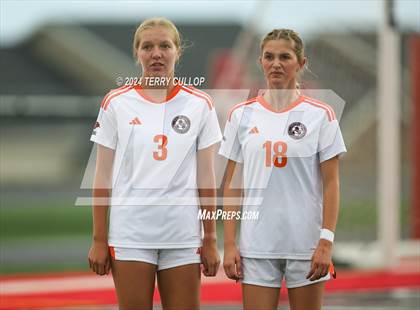Thumbnail 1 in Skyridge vs. Mountain Ridge (UHSAA 6A Quarterfinal) photogallery.