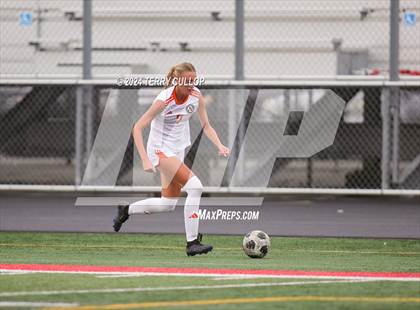 Thumbnail 1 in Skyridge vs. Mountain Ridge (UHSAA 6A Quarterfinal) photogallery.