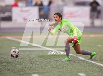 Thumbnail 1 in Skyridge vs. Mountain Ridge (UHSAA 6A Quarterfinal) photogallery.