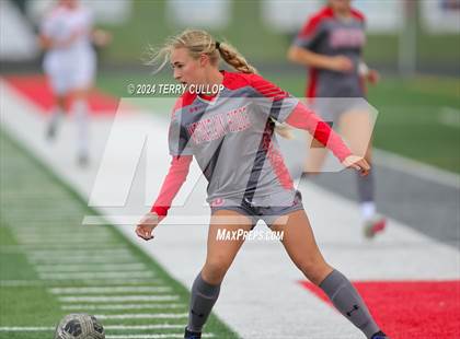 Thumbnail 3 in Skyridge vs. Mountain Ridge (UHSAA 6A Quarterfinal) photogallery.
