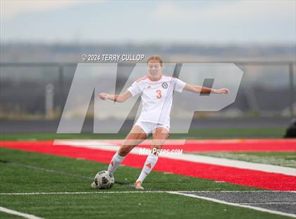Thumbnail 3 in Skyridge vs. Mountain Ridge (UHSAA 6A Quarterfinal) photogallery.