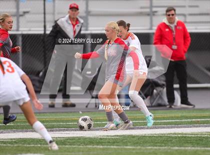Thumbnail 3 in Skyridge vs. Mountain Ridge (UHSAA 6A Quarterfinal) photogallery.