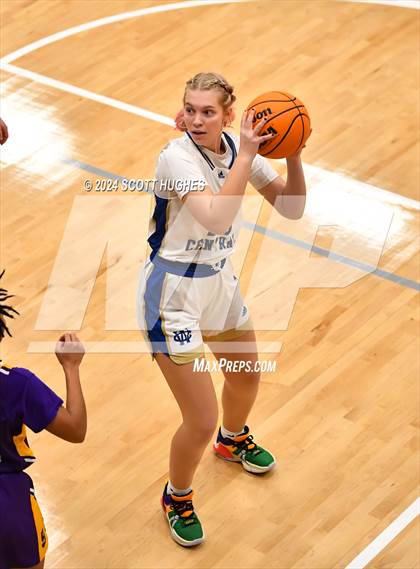 Thumbnail 1 in Smyrna @ Wilson Central photogallery.