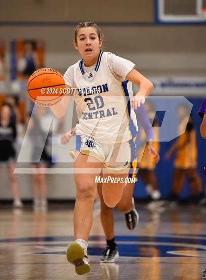 Thumbnail 3 in Smyrna @ Wilson Central photogallery.