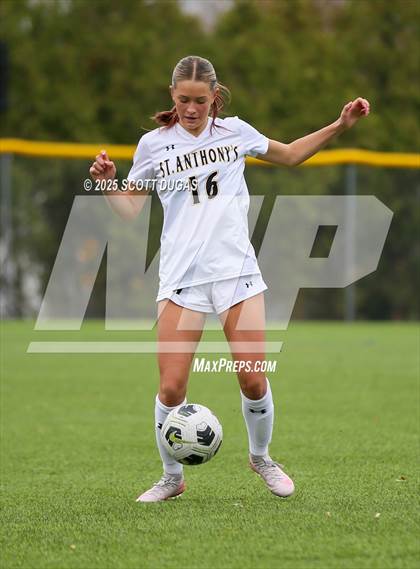 Thumbnail 2 in St. Mary's vs. St. Anthony's (NYS Catholic Championship) photogallery.