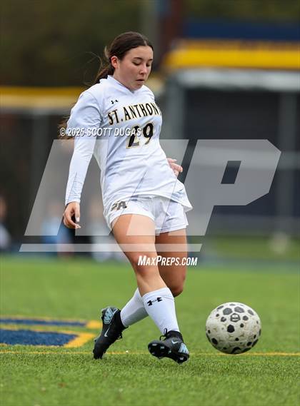 Thumbnail 2 in St. Mary's vs. St. Anthony's (NYS Catholic Championship) photogallery.