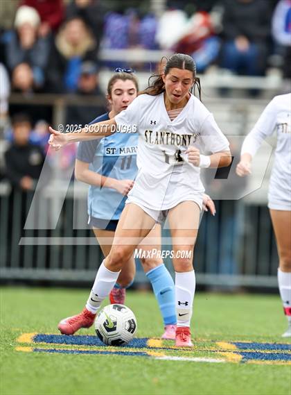 Thumbnail 3 in St. Mary's vs. St. Anthony's (NYS Catholic Championship) photogallery.