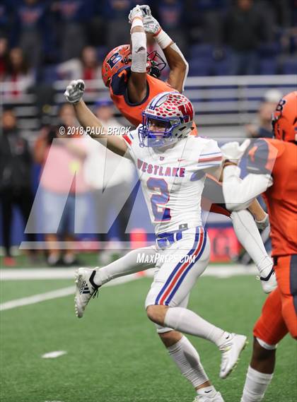 Thumbnail 2 in Westlake vs SA Brandeis (UIL 6A Quarterfinal Playoff)  photogallery.