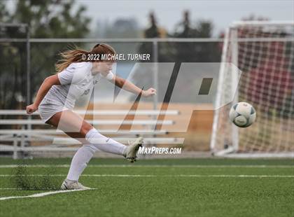 Thumbnail 3 in Vallivue vs Canyon View (IHSAA 4A State Playoff) photogallery.