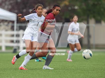 Thumbnail 1 in Vallivue vs Canyon View (IHSAA 4A State Playoff) photogallery.