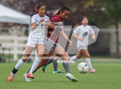 Thumbnail 3 in Vallivue vs Canyon View (IHSAA 4A State Playoff) photogallery.