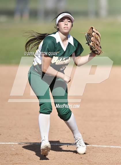 Thumbnail 3 in Brea Olinda @ Villa Park photogallery.