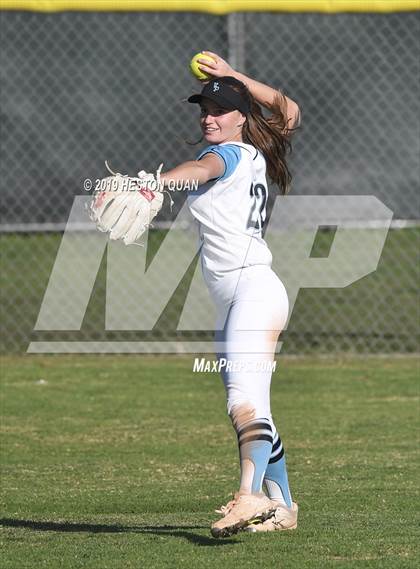 Thumbnail 3 in Brea Olinda @ Villa Park photogallery.