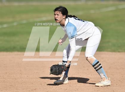 Thumbnail 1 in Brea Olinda @ Villa Park photogallery.