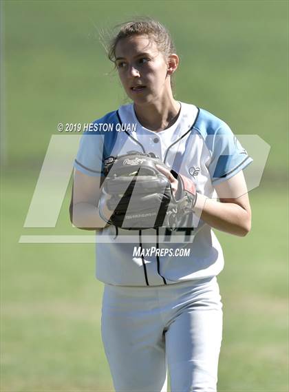 Thumbnail 1 in Brea Olinda @ Villa Park photogallery.