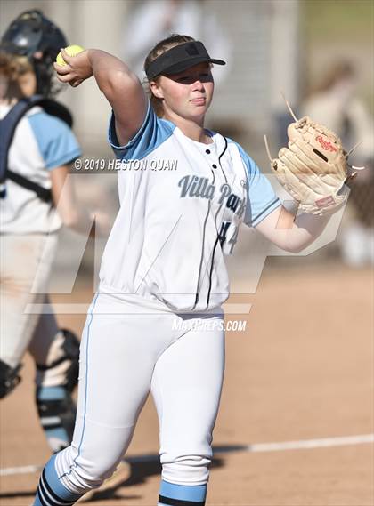 Thumbnail 3 in Brea Olinda @ Villa Park photogallery.