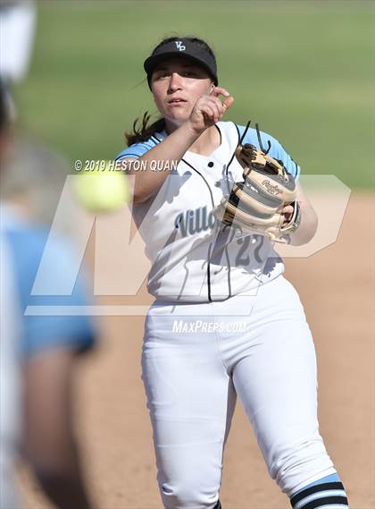 Thumbnail 2 in Brea Olinda @ Villa Park photogallery.